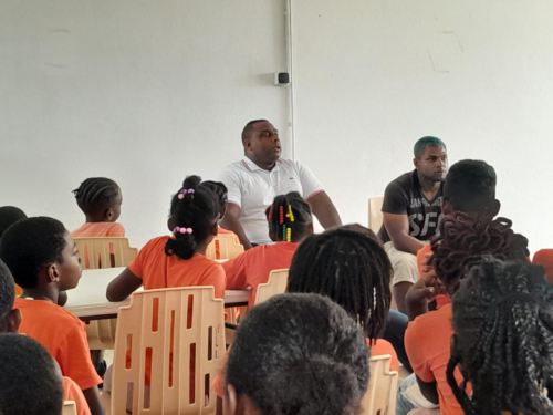 La visite de Romuald RABOTEUR à l’école Jules Plaisance